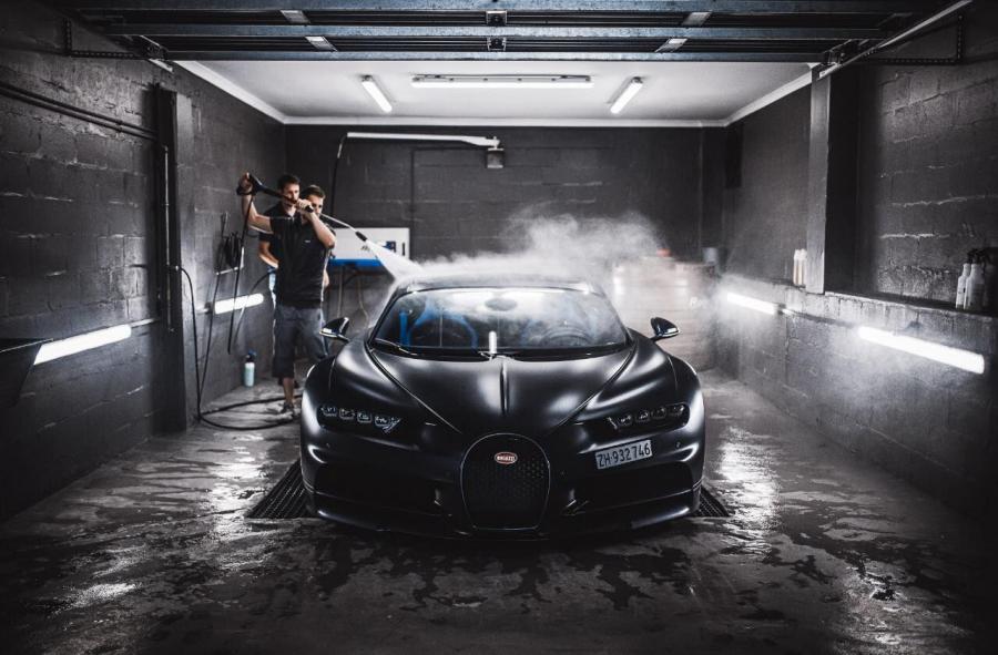  Bugatti Chiron by The Archive 2019 года  (фото 1 из 8)